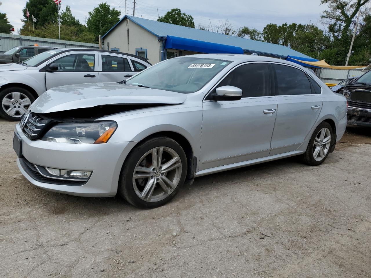 VOLKSWAGEN PASSAT 2015 1vwcv7a31fc024859