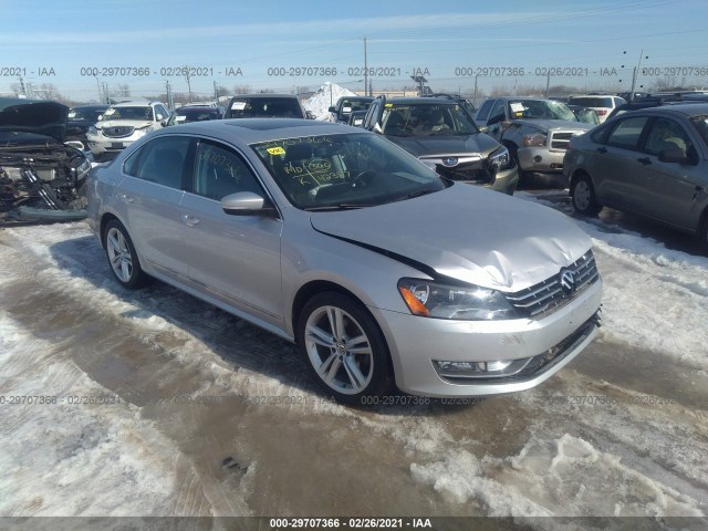 VOLKSWAGEN PASSAT 2015 1vwcv7a31fc085855