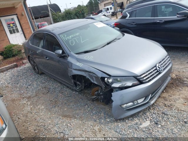 VOLKSWAGEN PASSAT 2015 1vwcv7a35fc080366