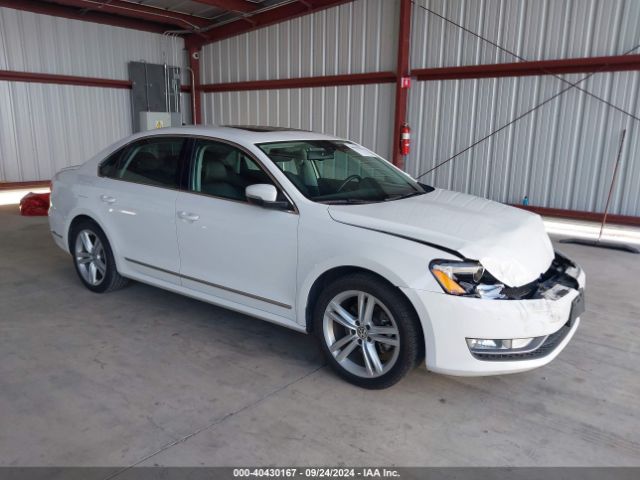 VOLKSWAGEN PASSAT 2015 1vwcv7a38fc038189