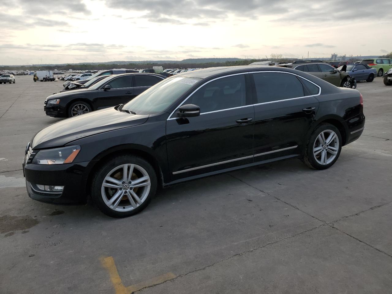 VOLKSWAGEN PASSAT 2015 1vwcv7a38fc072276