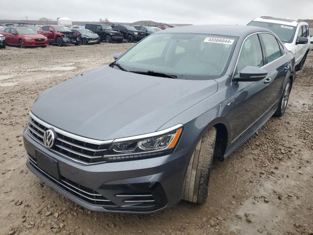 VOLKSWAGEN PASSAT 2017 1vwdt7a32hc033924