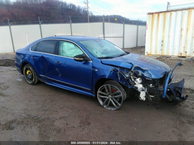 VOLKSWAGEN PASSAT 2017 1vwdt7a32hc046477