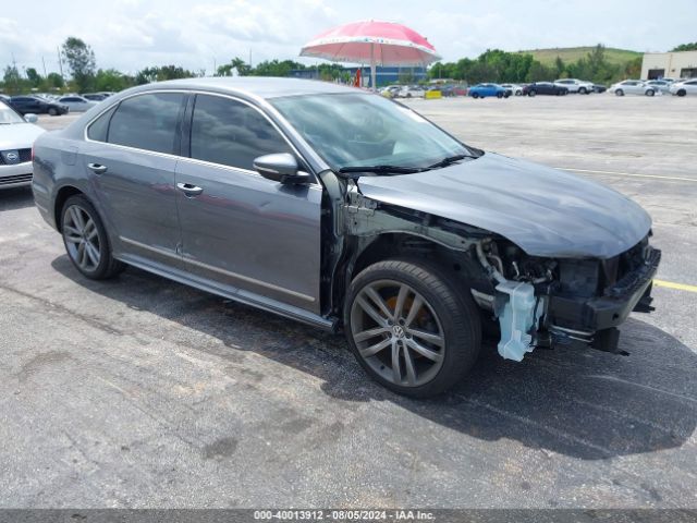 VOLKSWAGEN PASSAT 2017 1vwdt7a32hc076272