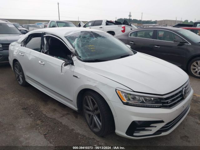 VOLKSWAGEN PASSAT 2017 1vwdt7a32hc086333