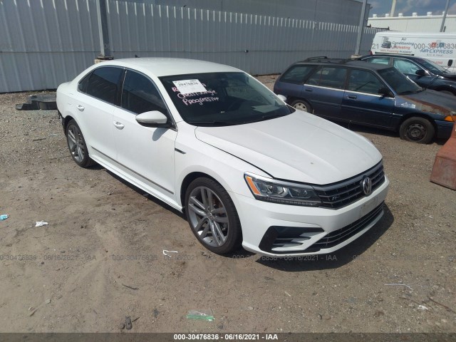 VOLKSWAGEN PASSAT 2017 1vwdt7a33hc077852