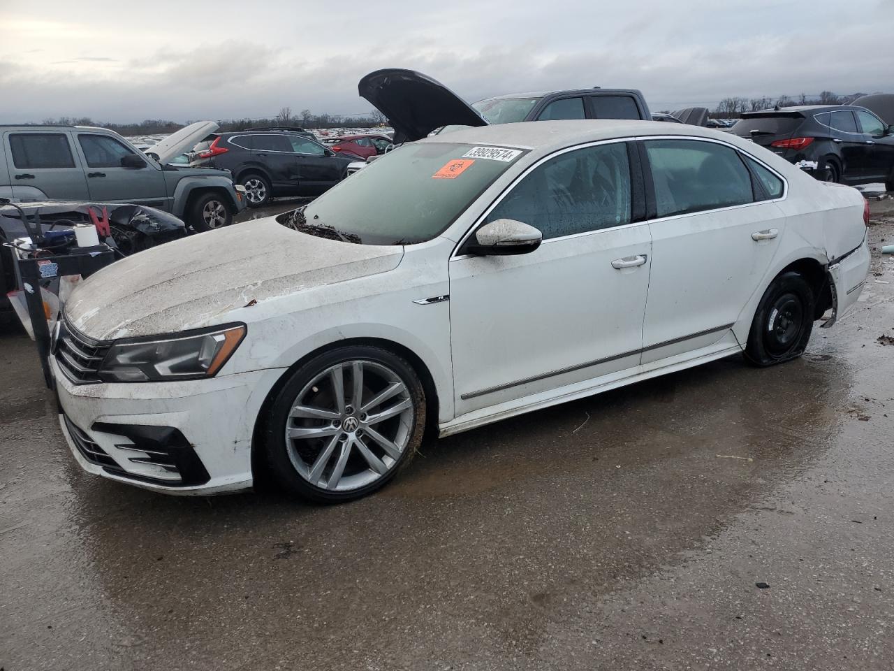 VOLKSWAGEN PASSAT 2017 1vwdt7a34hc025016