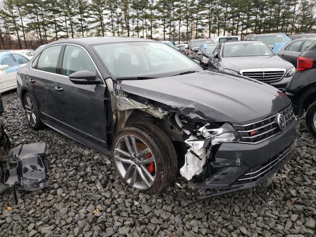 VOLKSWAGEN PASSAT 2017 1vwdt7a37hc040870