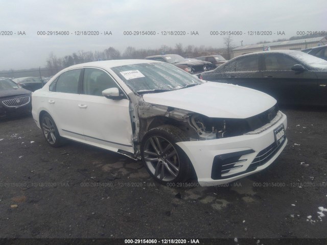 VOLKSWAGEN PASSAT 2017 1vwdt7a37hc070631