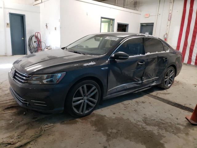 VOLKSWAGEN PASSAT 2017 1vwdt7a37hc072640