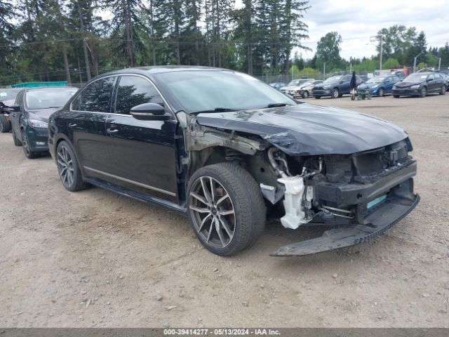 VOLKSWAGEN PASSAT 2017 1vwdt7a38hc002046