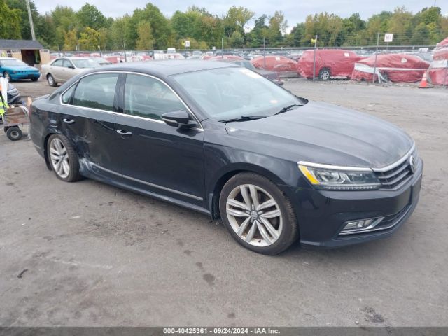 VOLKSWAGEN PASSAT 2017 1vwgt7a31hc044054