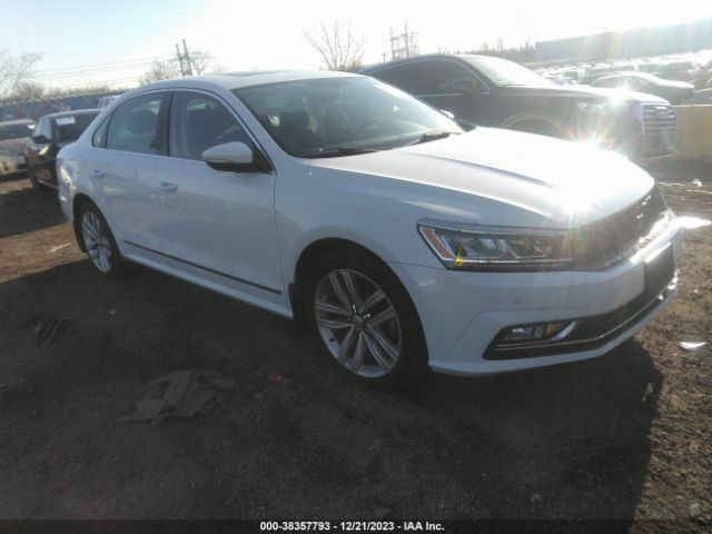 VOLKSWAGEN PASSAT 2017 1vwgt7a32hc020426