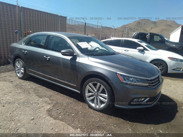 VOLKSWAGEN PASSAT 2017 1vwgt7a32hc041485