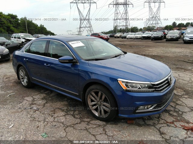 VOLKSWAGEN PASSAT 2017 1vwgt7a32hc044676