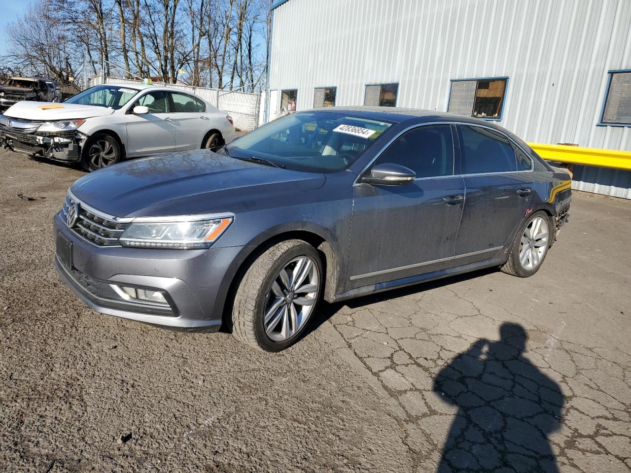 VOLKSWAGEN PASSAT 2017 1vwgt7a33hc036327