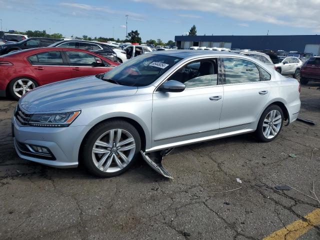 VOLKSWAGEN PASSAT 2017 1vwgt7a33hc048669