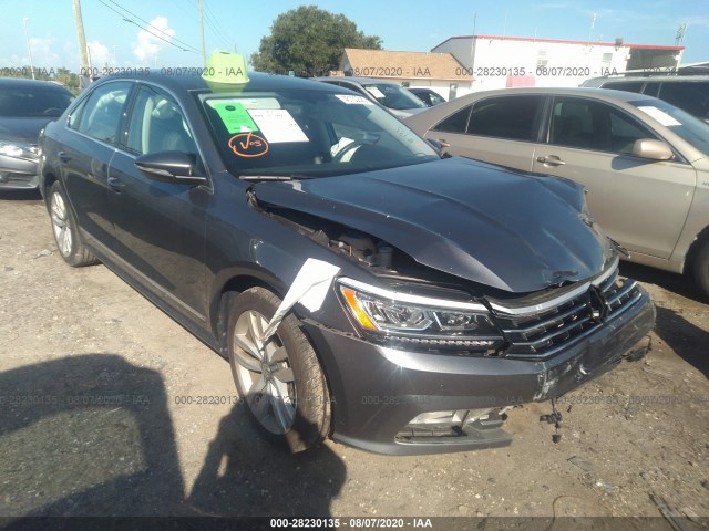 VOLKSWAGEN PASSAT 2017 1vwgt7a34hc081079