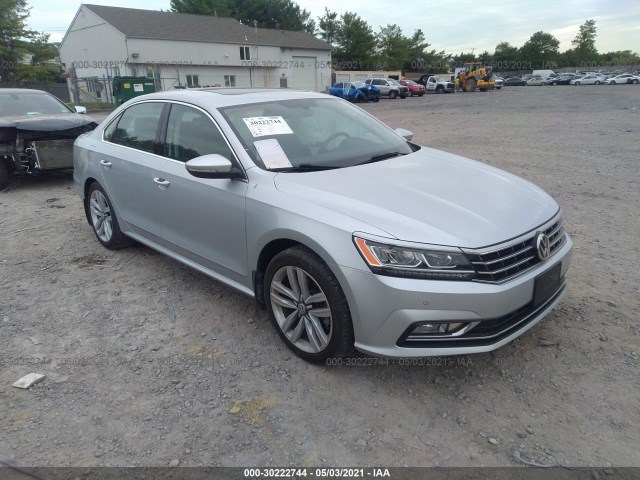 VOLKSWAGEN PASSAT 2017 1vwgt7a35hc064078