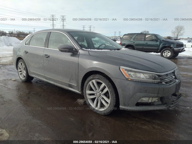 VOLKSWAGEN PASSAT 2017 1vwgt7a37hc031261