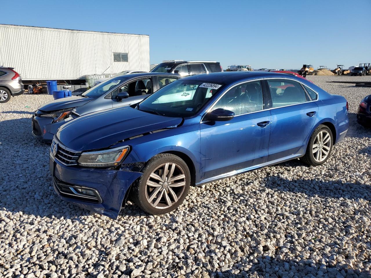 VOLKSWAGEN PASSAT 2017 1vwgt7a37hc038405