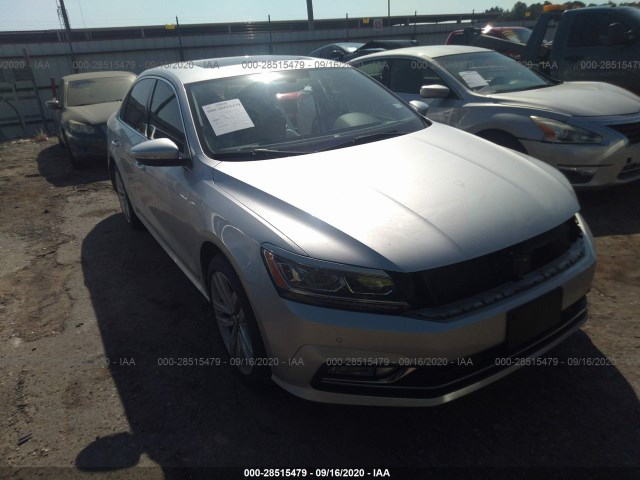 VOLKSWAGEN PASSAT 2017 1vwgt7a39hc061104