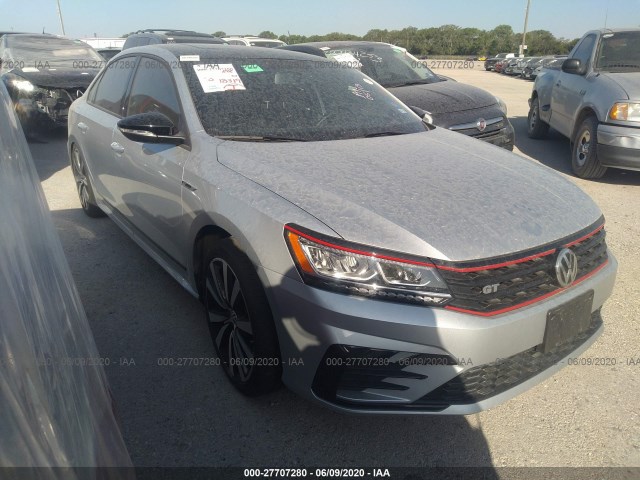 VOLKSWAGEN PASSAT 2018 1vwjm7a32jc051586