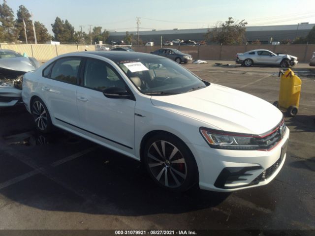 VOLKSWAGEN PASSAT 2018 1vwjm7a33jc035719