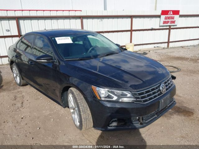 VOLKSWAGEN PASSAT 2018 1vwla7a32kc014282