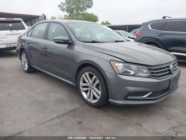 VOLKSWAGEN PASSAT 2018 1vwla7a33kc008071