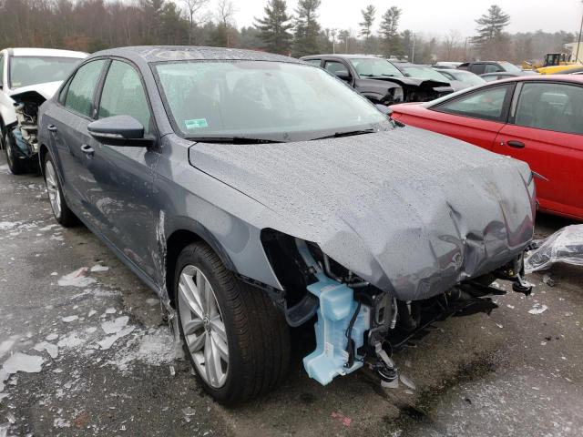 VOLKSWAGEN PASSAT 2019 1vwla7a33kc011343