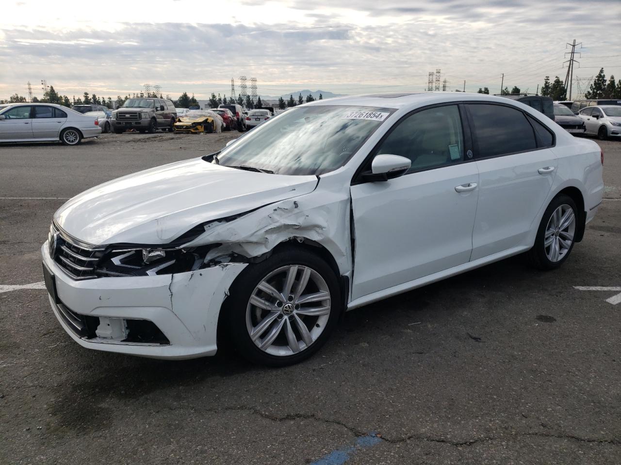 VOLKSWAGEN PASSAT 2019 1vwla7a34kc002828