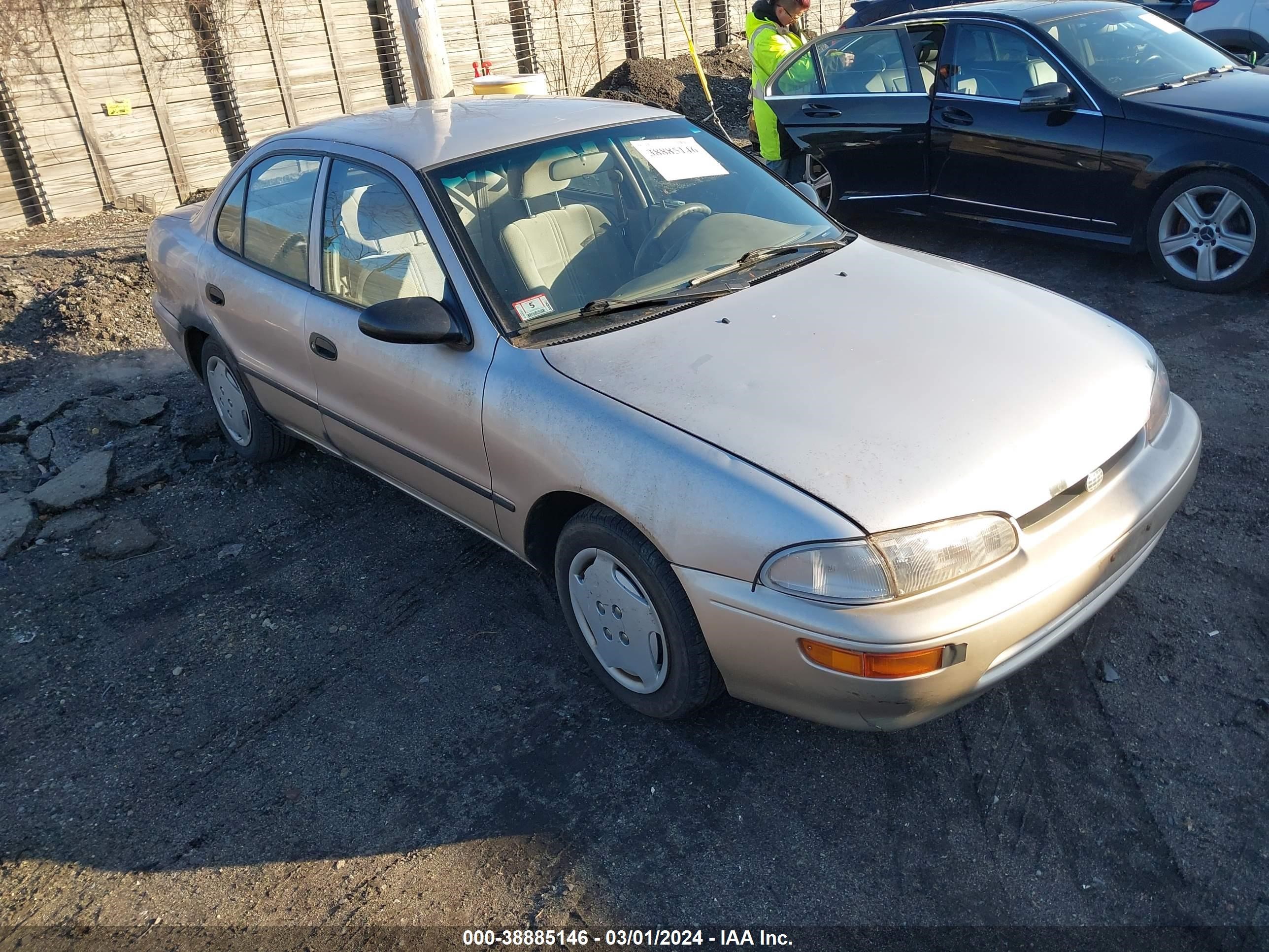 GEO PRIZM 1997 1y1sk5262vz440656