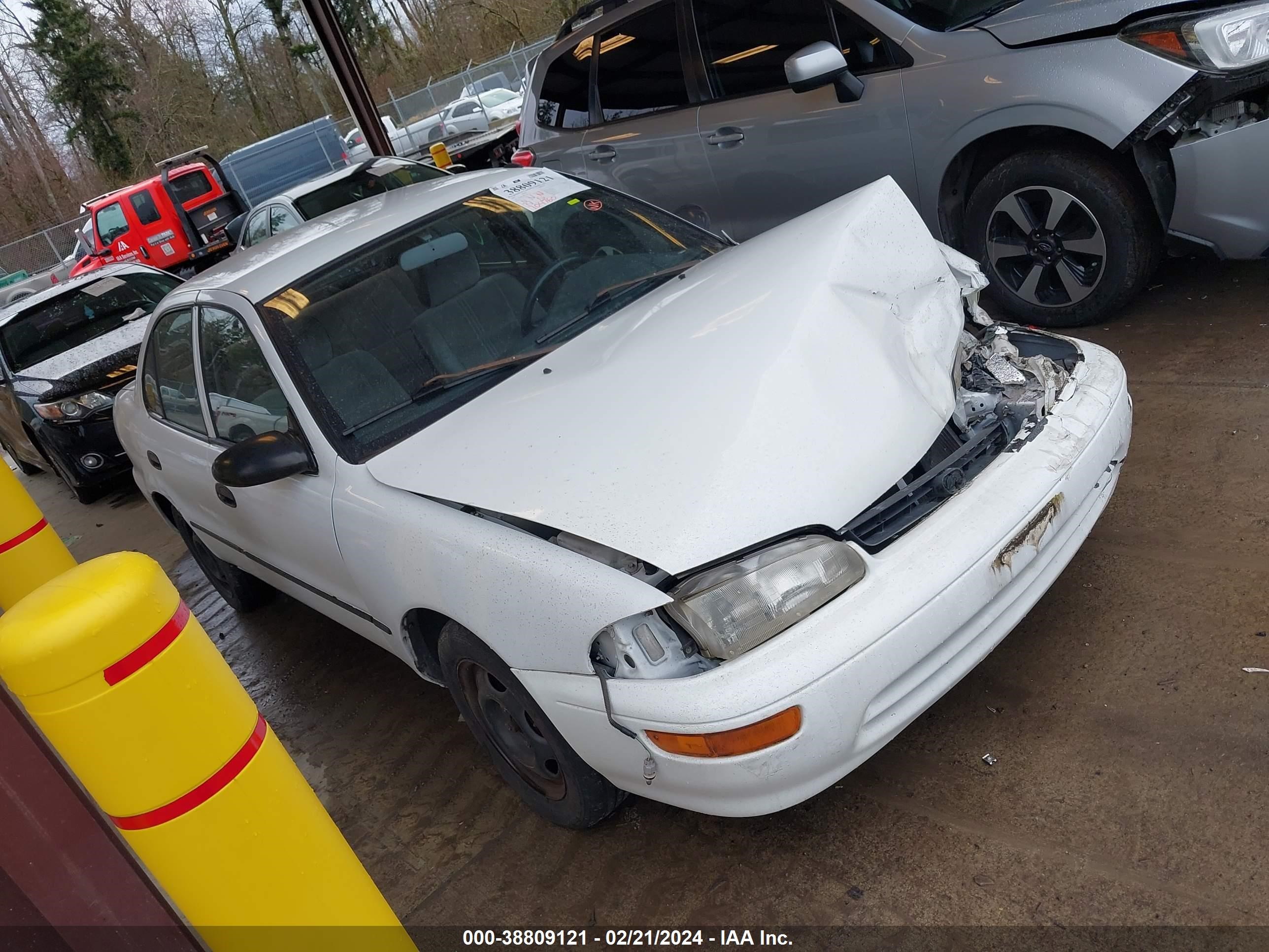 GEO PRIZM 1997 1y1sk5268vz447174