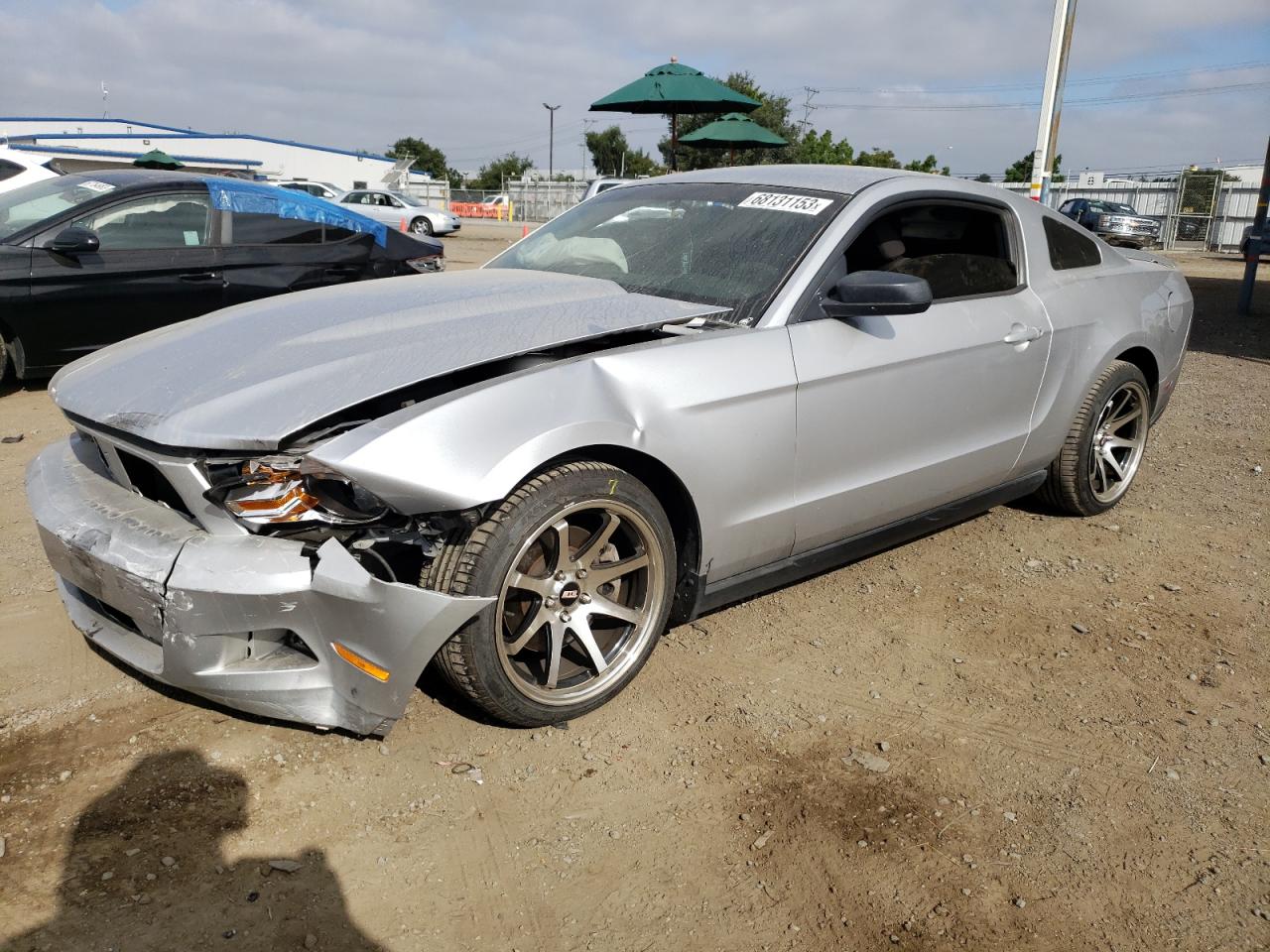 FORD MUSTANG 2011 1zvbp8am3b5165581