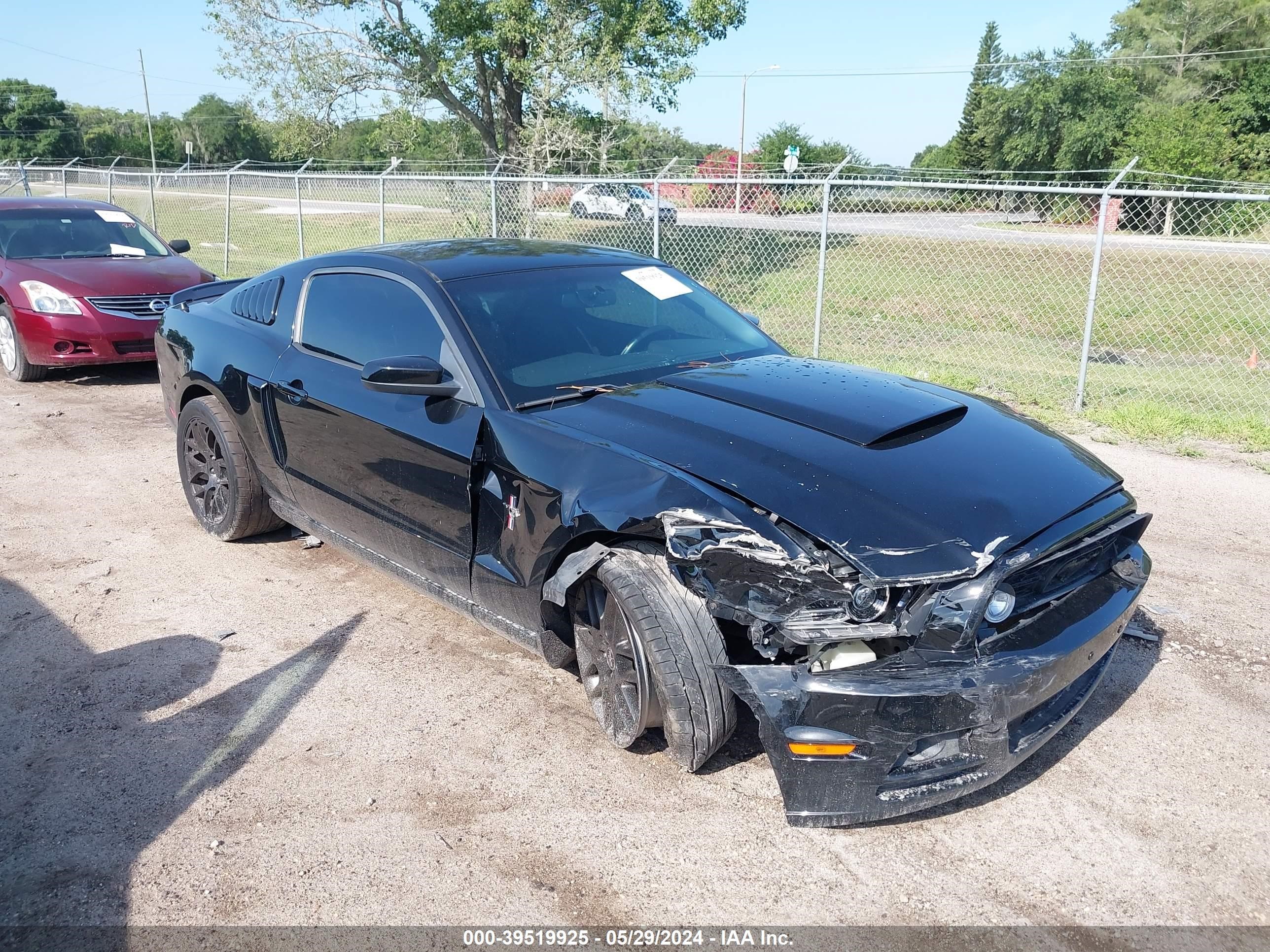 FORD MUSTANG 2013 1zvbp8am7d5212470