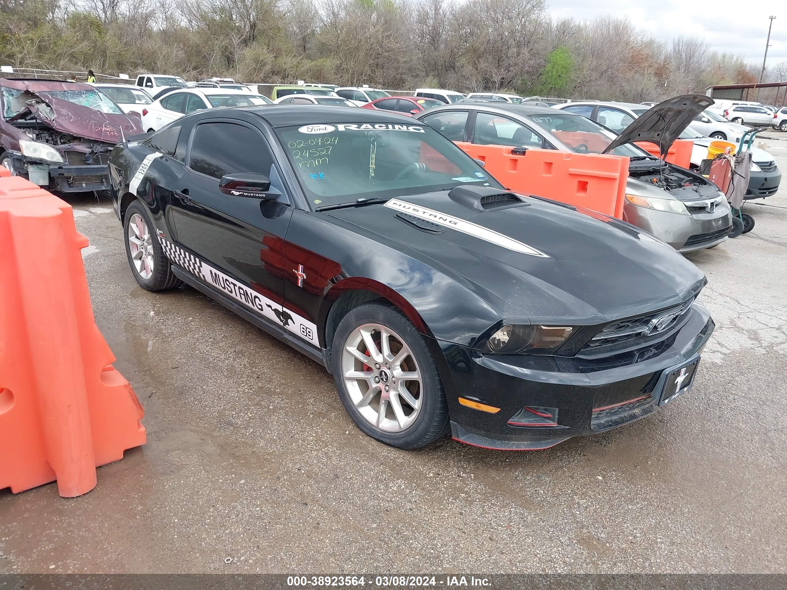 FORD MUSTANG 2010 1zvbp8anxa5128678