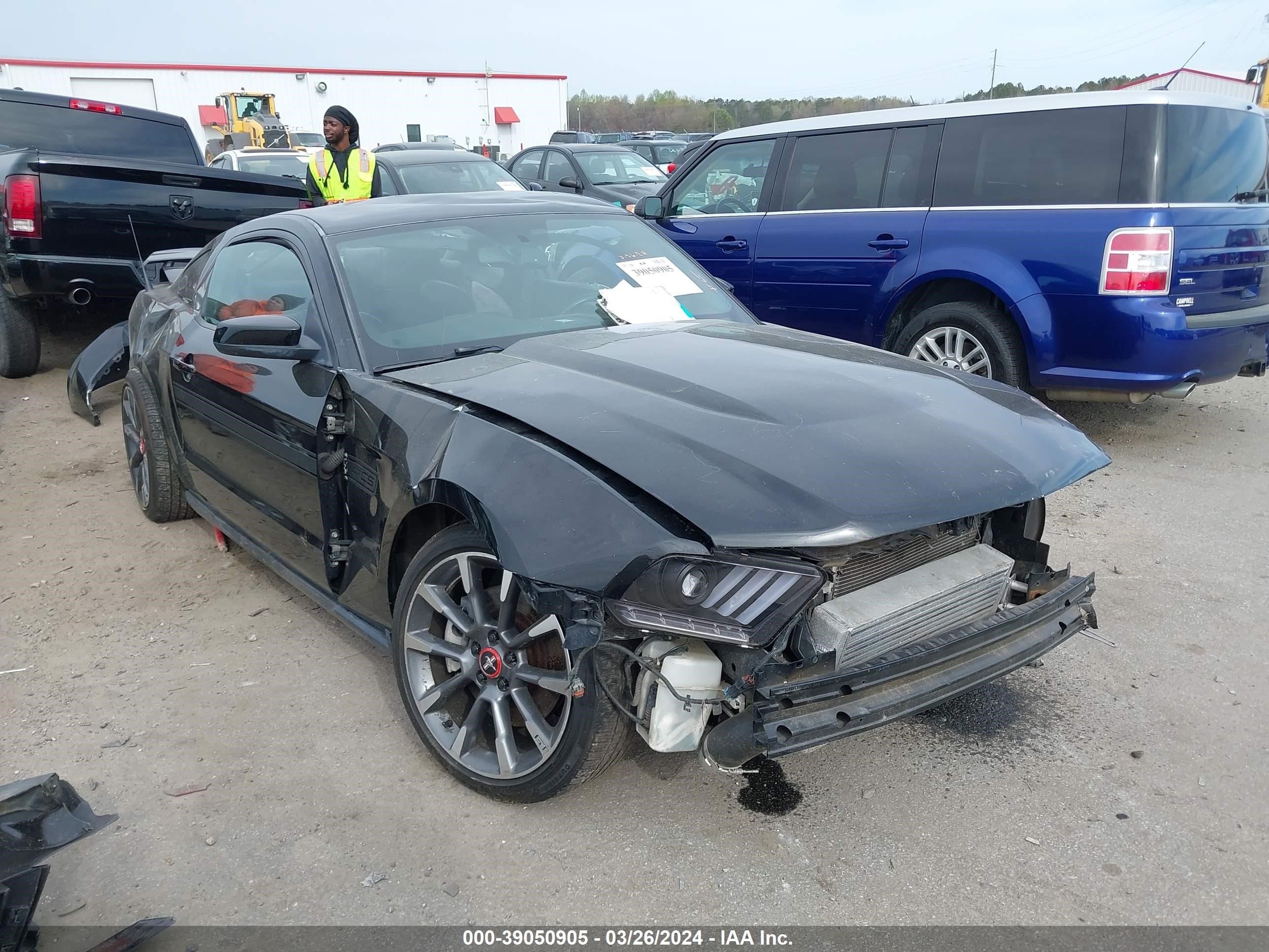 FORD MUSTANG 2011 1zvbp8cf7b5164481