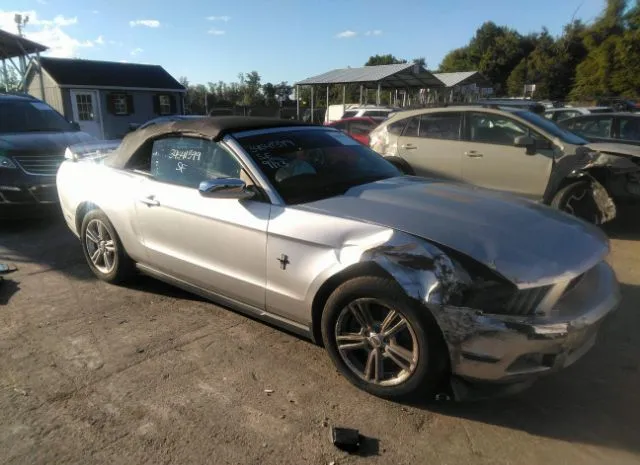 FORD MUSTANG 2011 1zvbp8em3b5129352