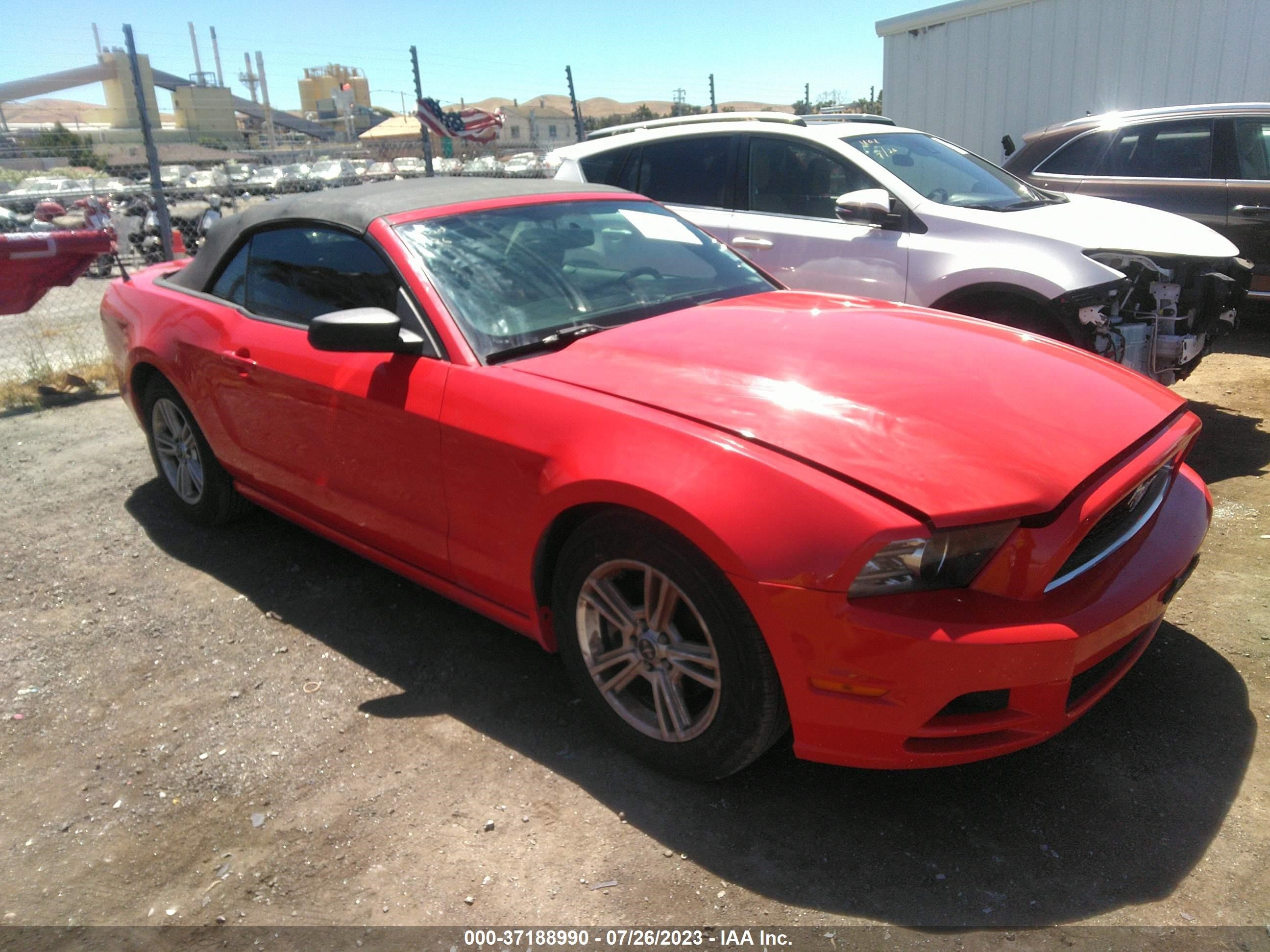 FORD MUSTANG 2013 1zvbp8em3d5282431