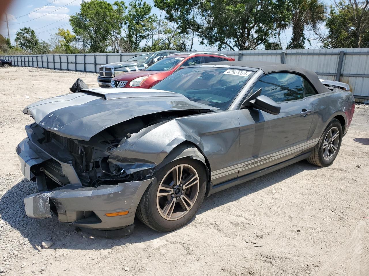 FORD MUSTANG 2011 1zvbp8em5b5131152