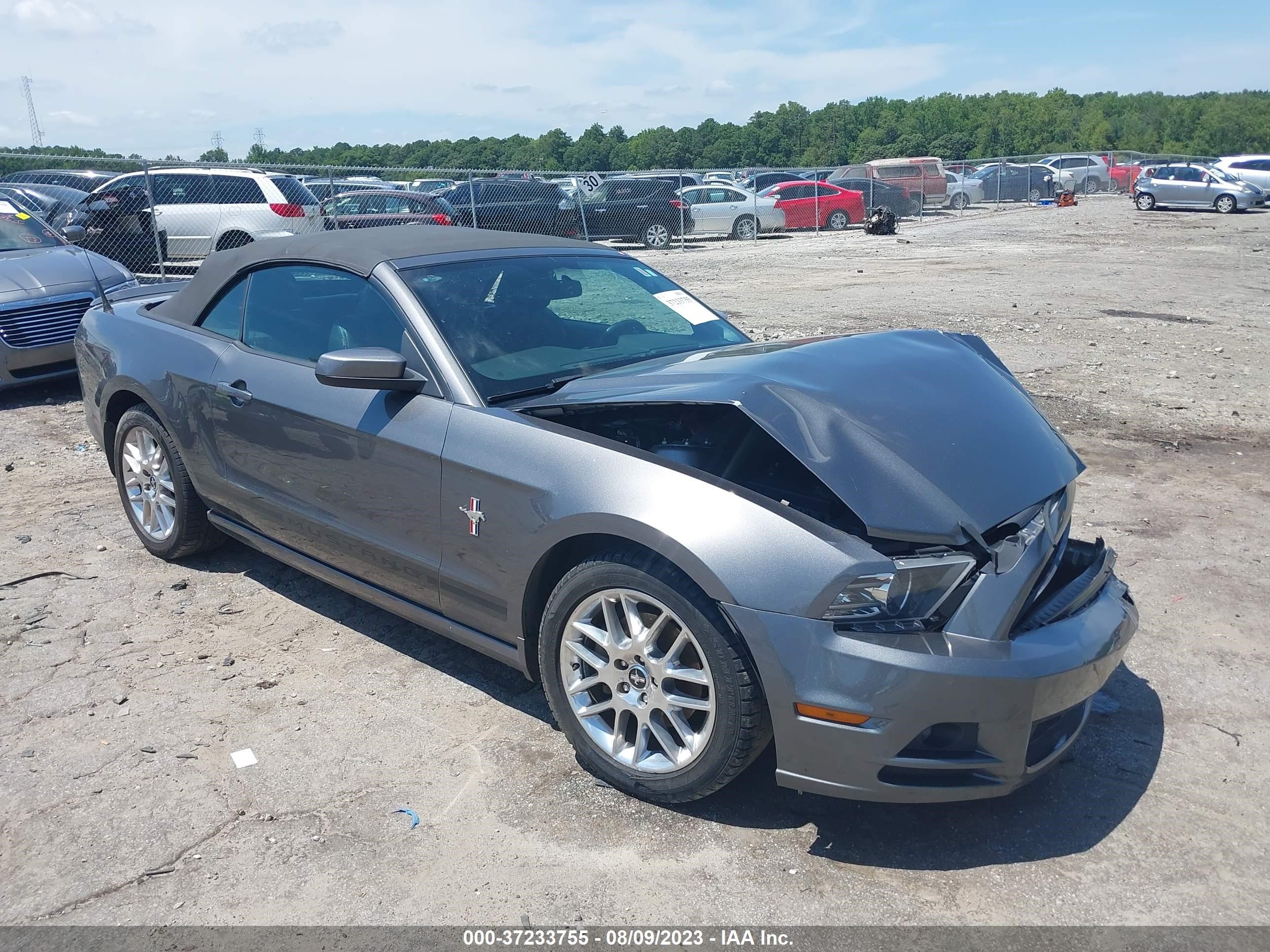 FORD MUSTANG 2013 1zvbp8em7d5273327