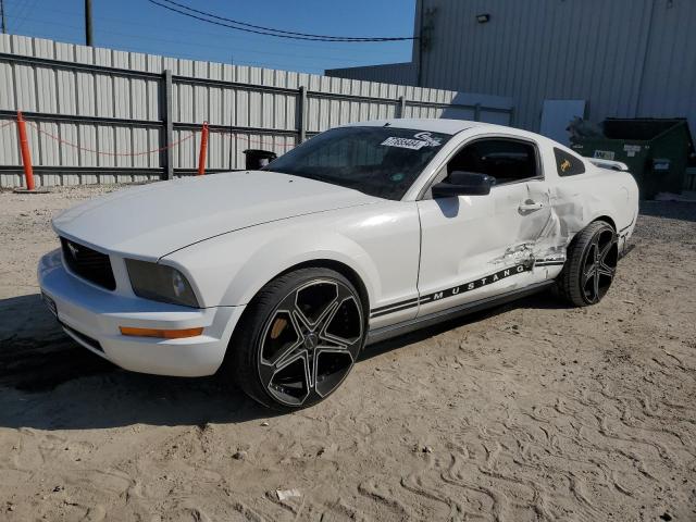 FORD MUSTANG 2005 1zvft80n555244035