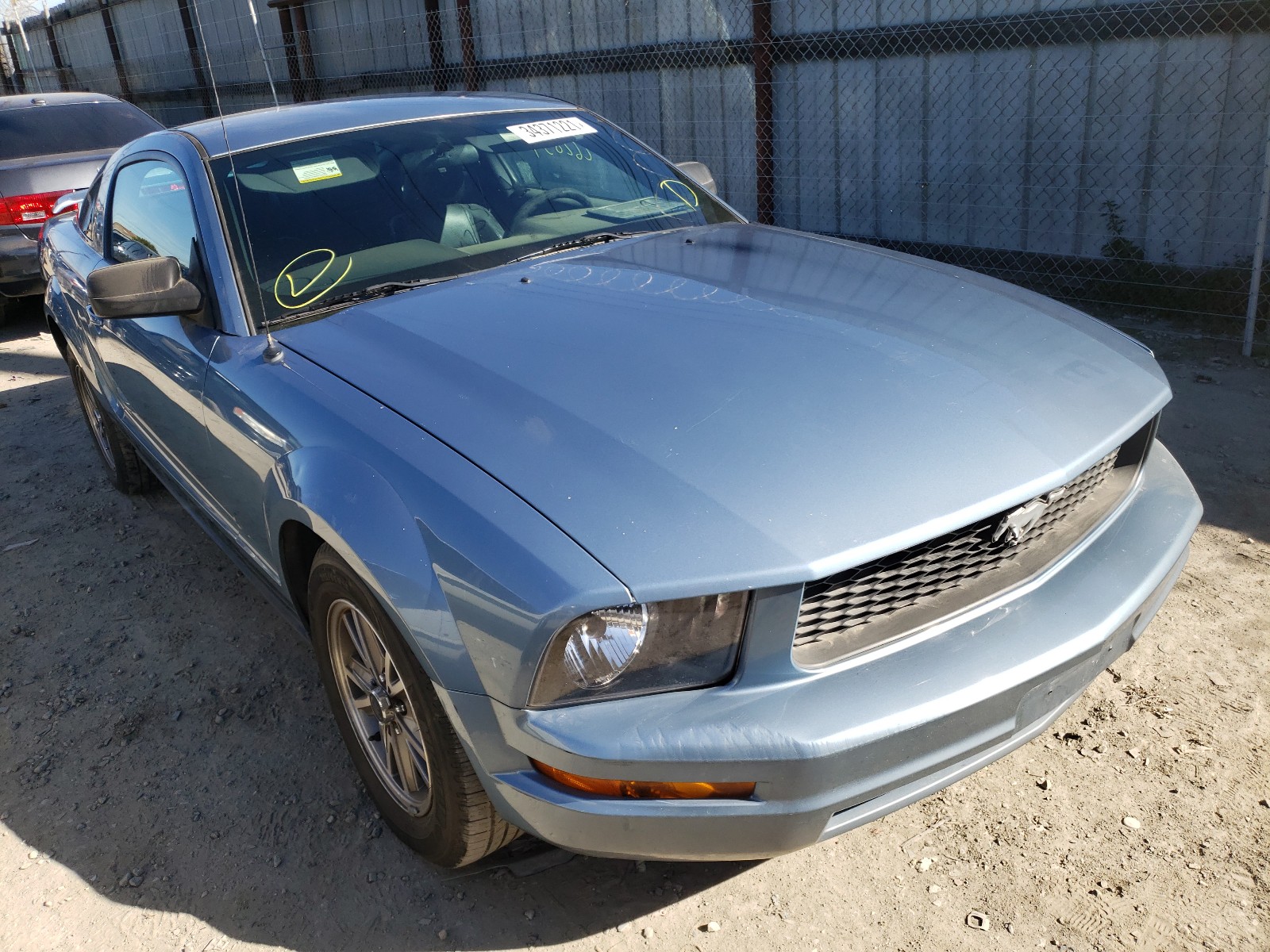 FORD MUSTANG 2005 1zvft80n755168219