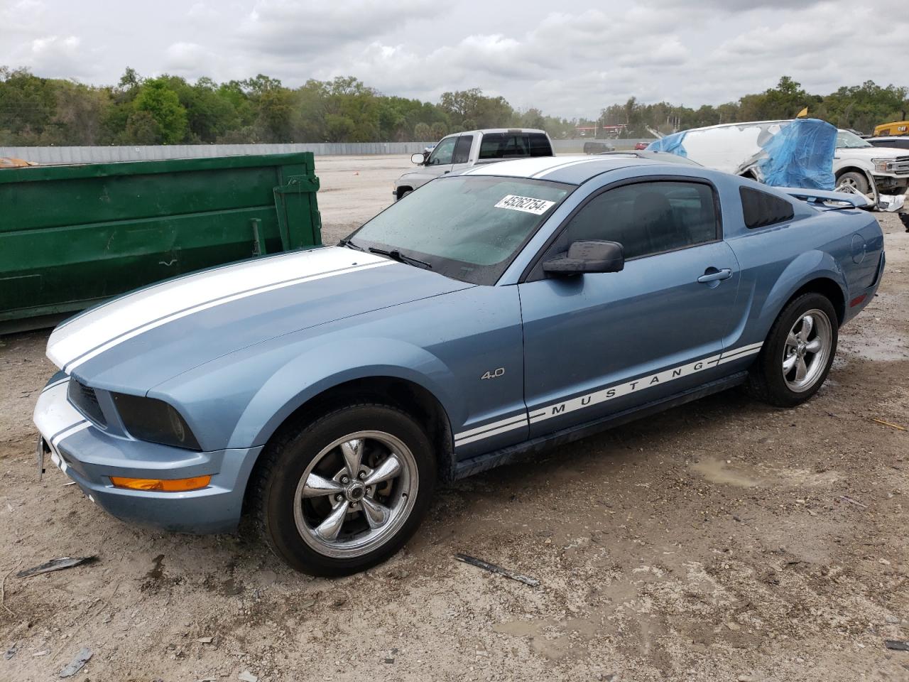 FORD MUSTANG 2005 1zvft80n855116209