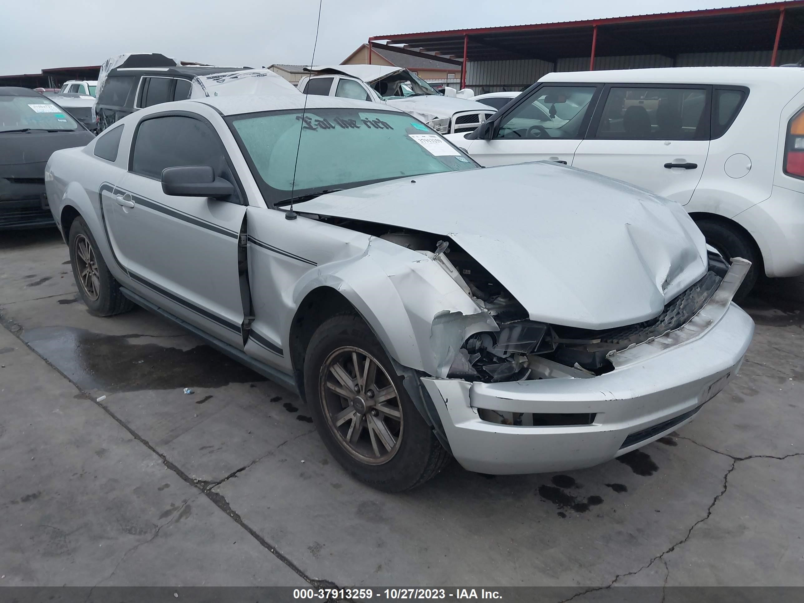 FORD MUSTANG 2005 1zvft80nx55188190