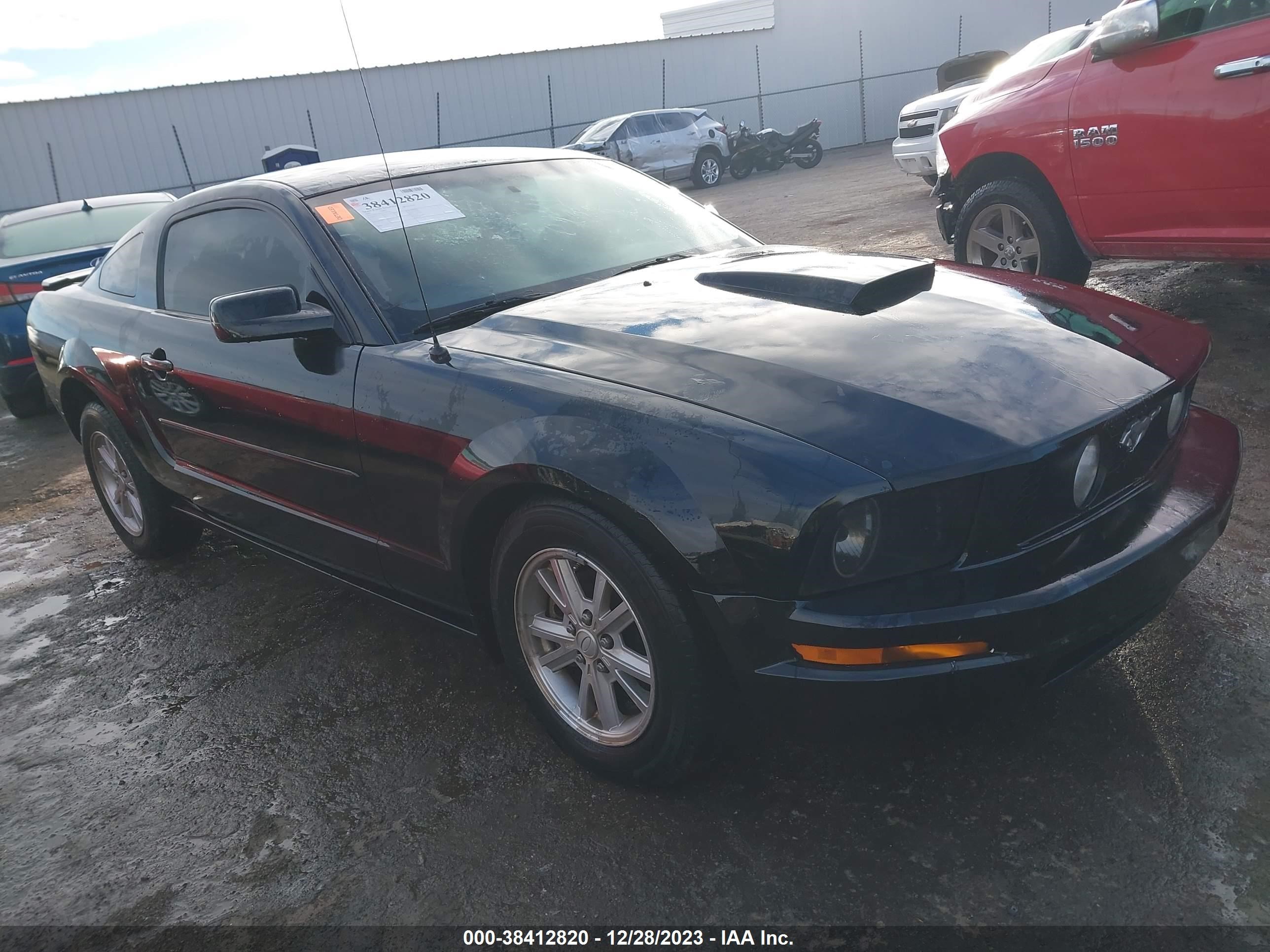 FORD MUSTANG 2007 1zvft80nx75296439