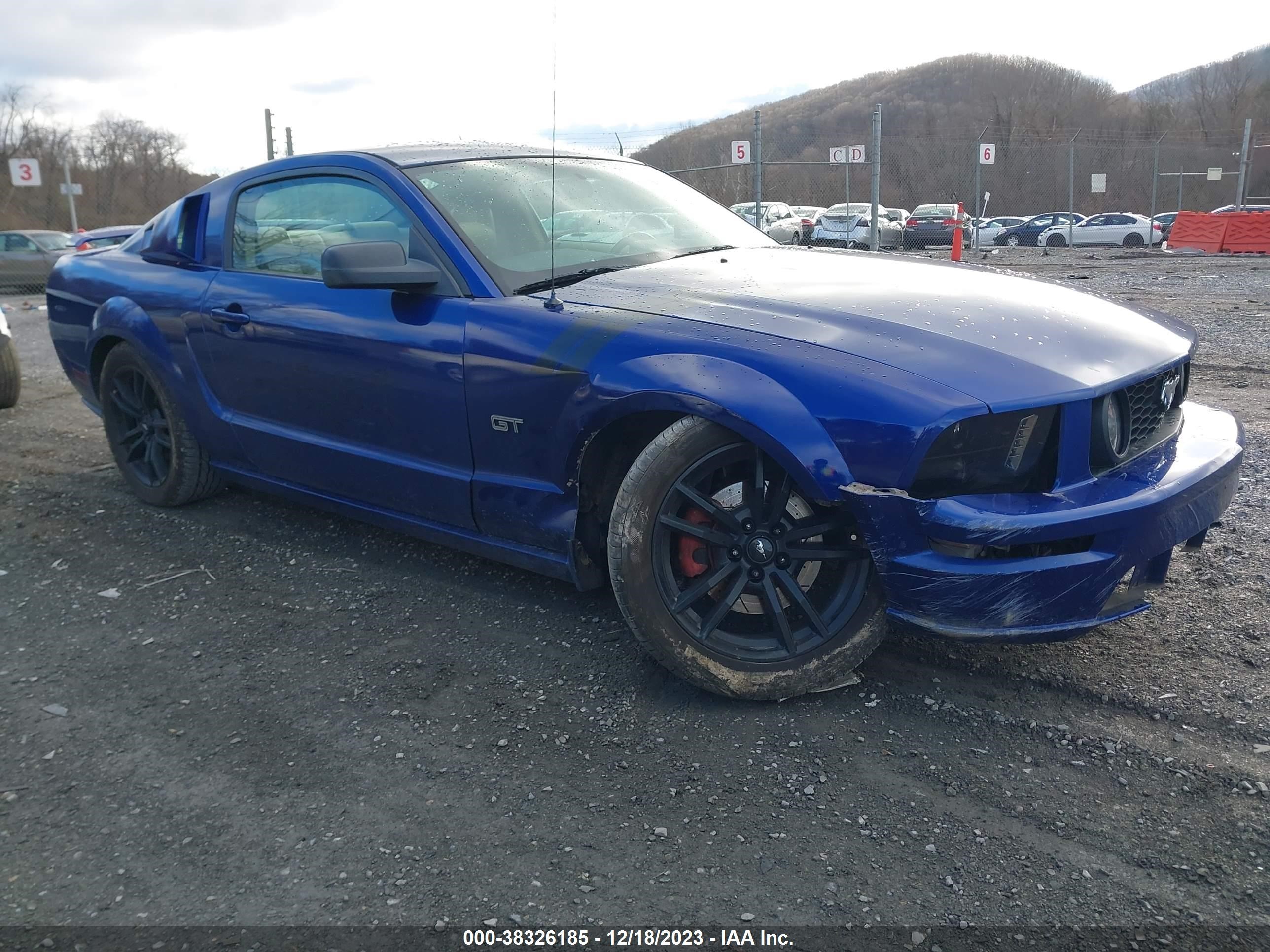 FORD MUSTANG 2005 1zvft82h155146448