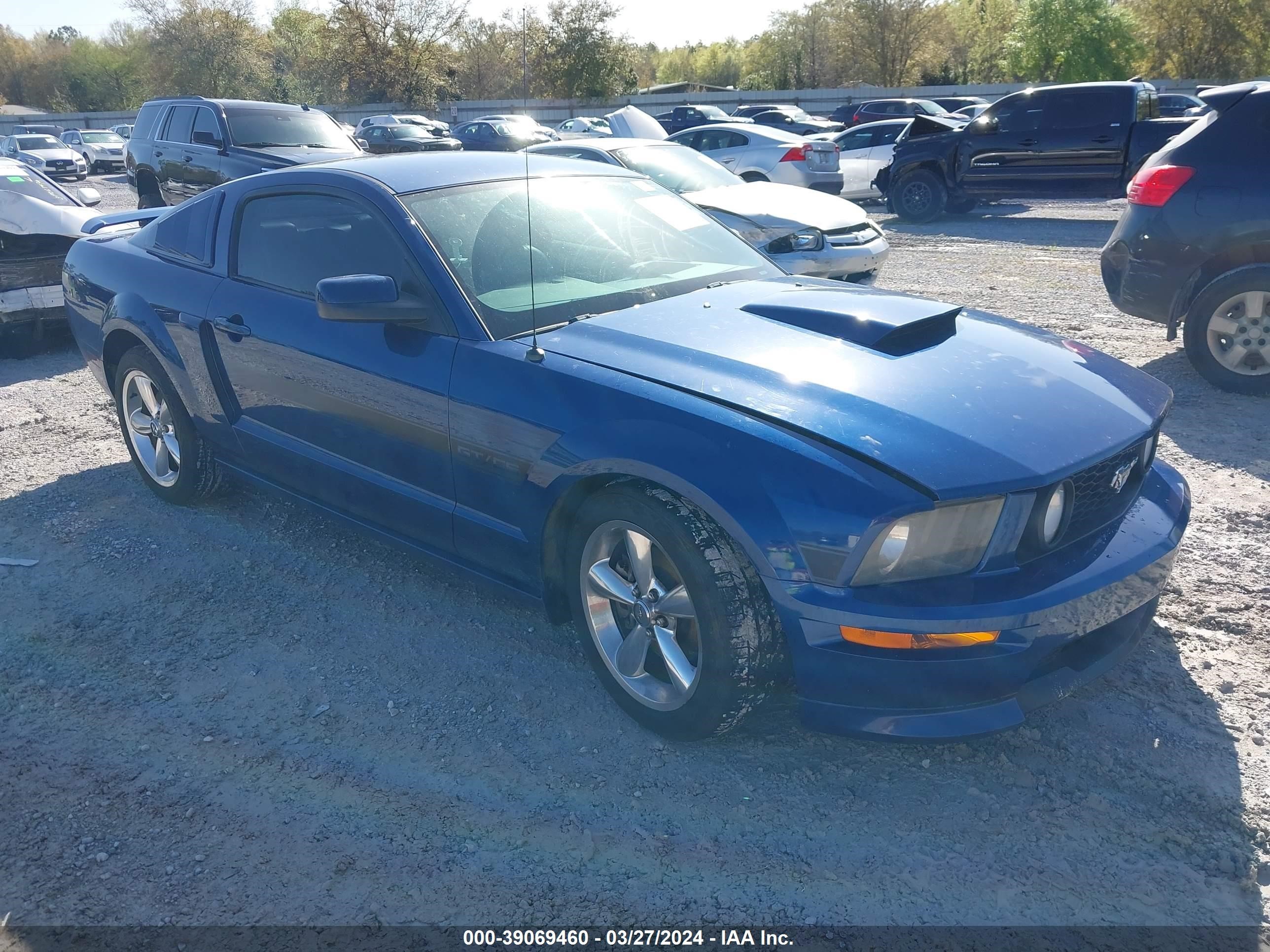 FORD MUSTANG 2007 1zvft82hx75212367