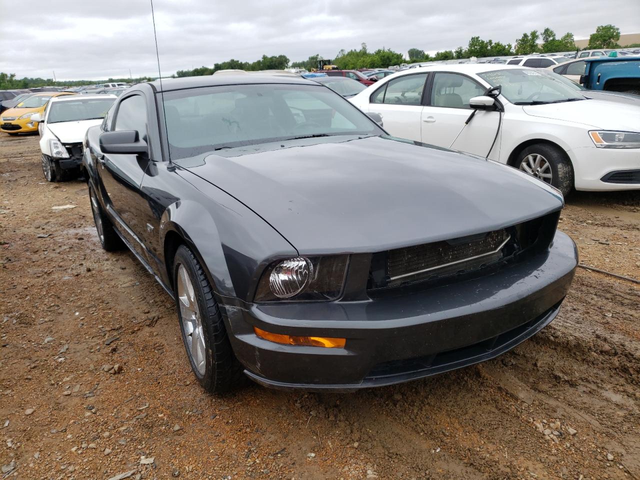 FORD MUSTANG 2007 1zvft82hx75299915